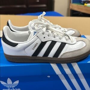 Adidas Classic White and Black Trainers Samba